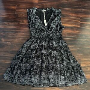 Max Studio Black and White Floral Mini Dress